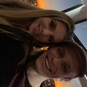 Meet your Posher, Caitlyn